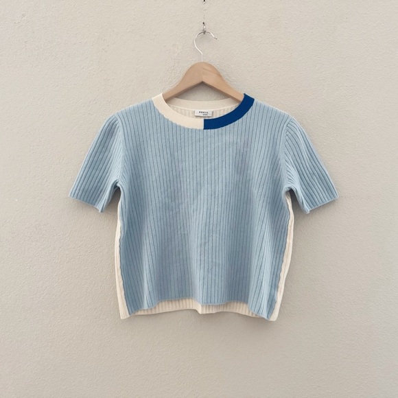 Akris Punto Virgin Wool Short Sleeve Sweater Womens US 14 Blue Cream Ribbed Crew - Picture 6 of 13